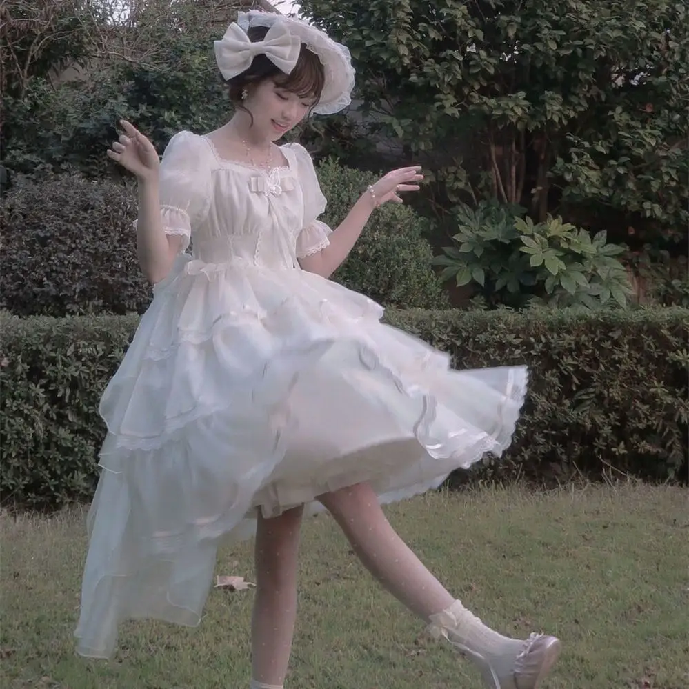 Miss Furla-Vintage Lolita Dress Short-Sleeved Dress Flower Wedding Puff Sleeves Three-stage, Romantic, Summer
Miss Furla-Vintage Lolita Dress Short-Sleeved Dress Flower Wedding Puff Sleeves Three-stage, Romantic, Summer