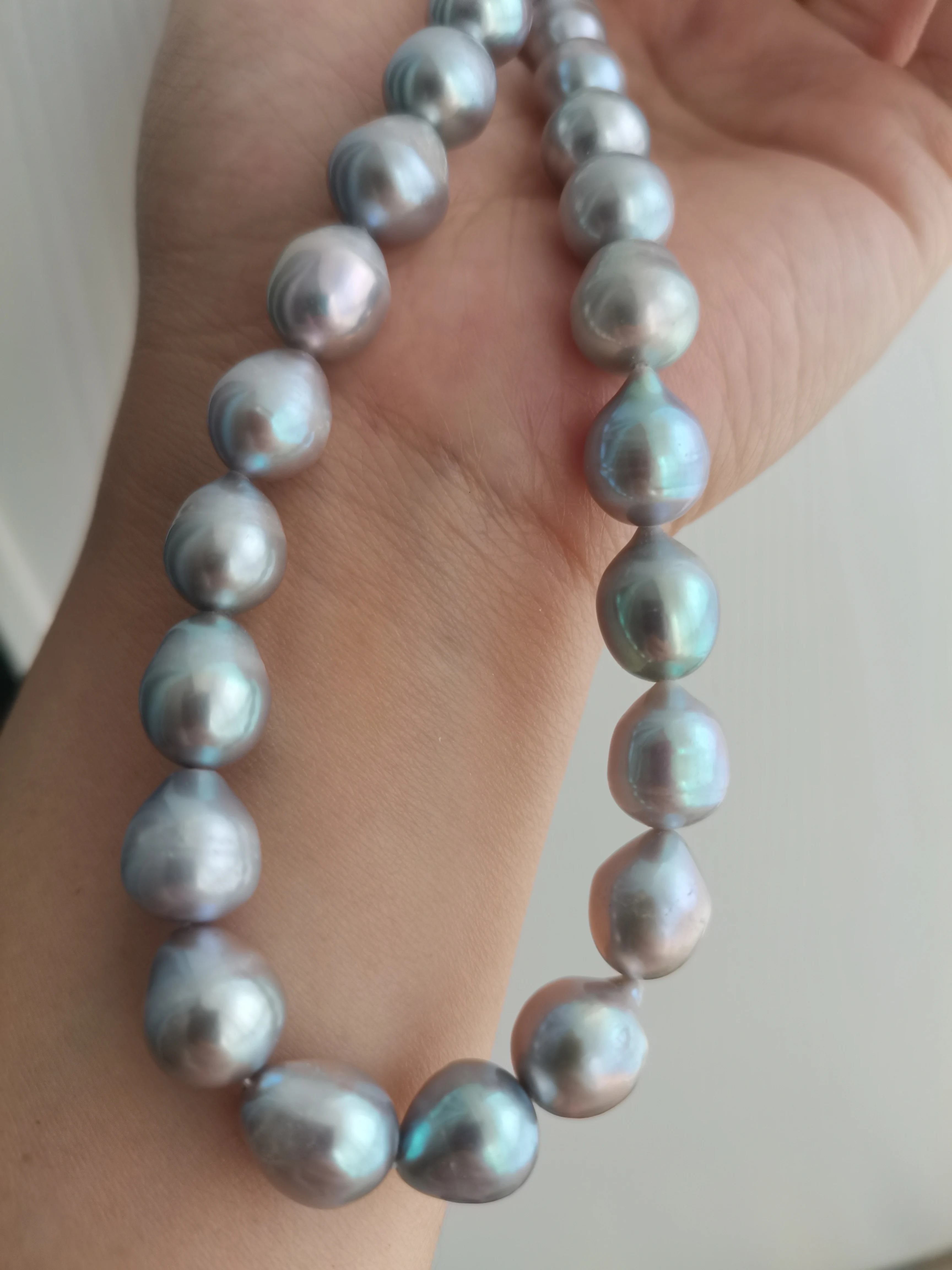 Real Photo NEW AAA 11-13 MM SOUTH SEA NATURAL Gray PEARL NECKLACE 14K CLASP Fine Jewelry Gifts
Real Photo NEW AAA 11-13 MM SOUTH SEA NATURAL Gray PEARL NECKLACE 14K CLASP Fine Jewelry Gifts