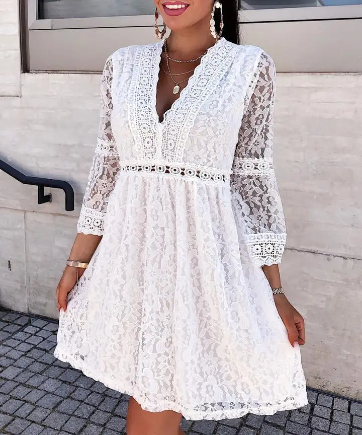 

2023 Summer New Sexy Lace Stitching Lace Flared Three-quarter Sleeves Loose Dress Casual Elegant Long-sleeved V-neck Dress