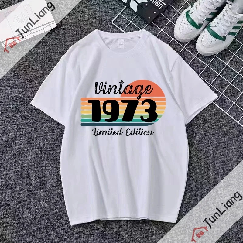 Мужская дышащая модная повседневная одежда 1973, быстросохнущая футболка с коротким рукавом и круглым вырезом
Мужская дышащая модная повседневная одежда 1973, быстросохнущая футболка с коротким рукавом и круглым вырезом