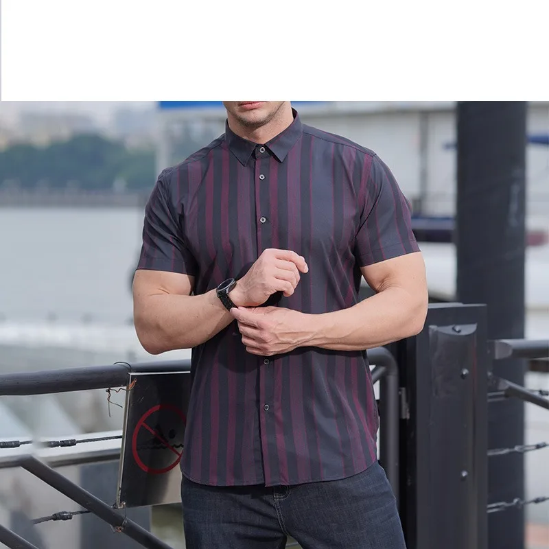 Summer men's turn-down collar short sleeve chiffon button cardigan shirt striped solid casual preppy style office lady tops
Summer men's turn-down collar short sleeve chiffon button cardigan shirt striped solid casual preppy style office lady tops