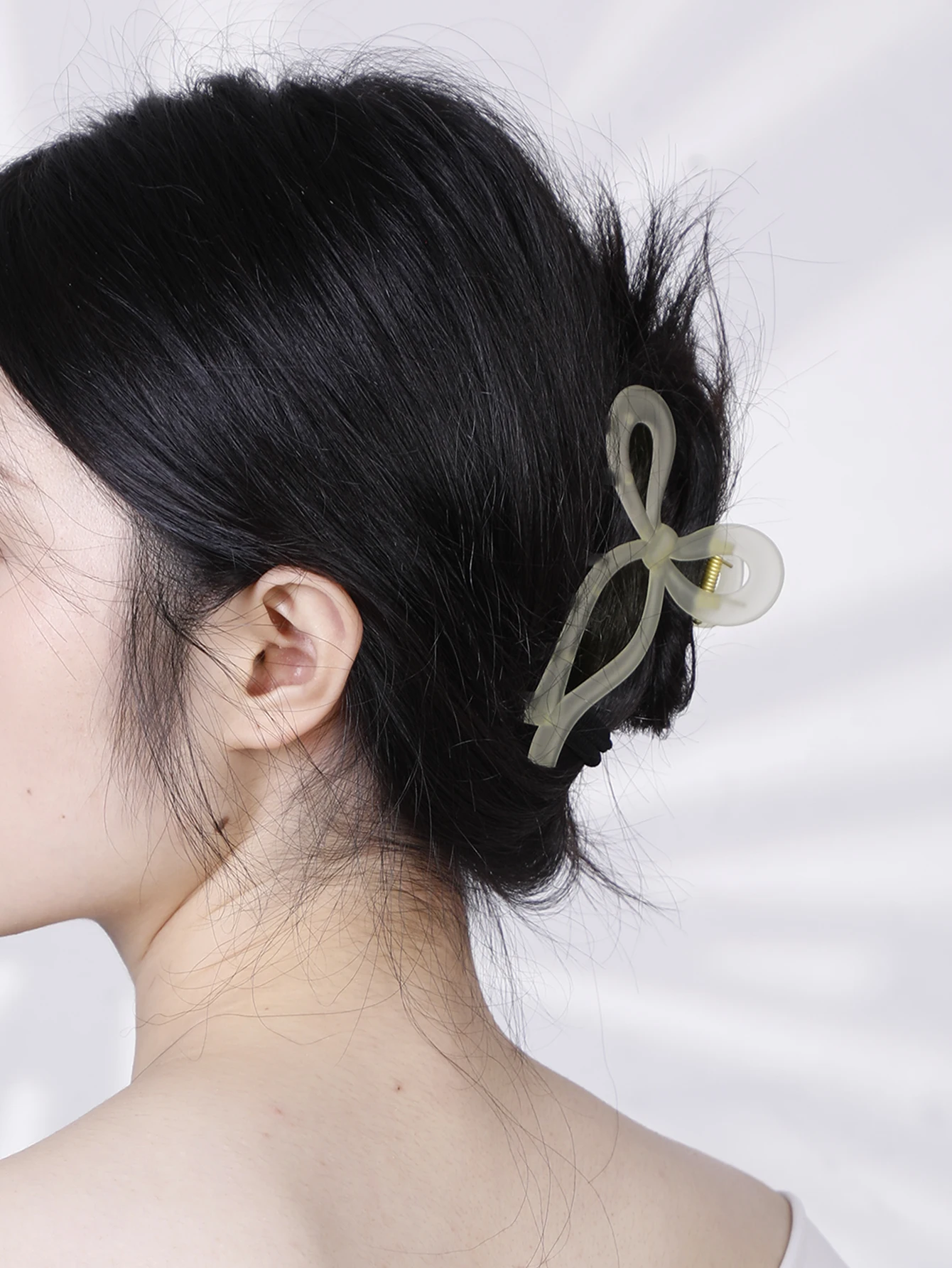 

Bow Claw Clip Large Acrylic Hair Clip for Women Girls Elegant Bowknot Hair Claw Crab Hairpin Barrettes Hair Accessories headwear