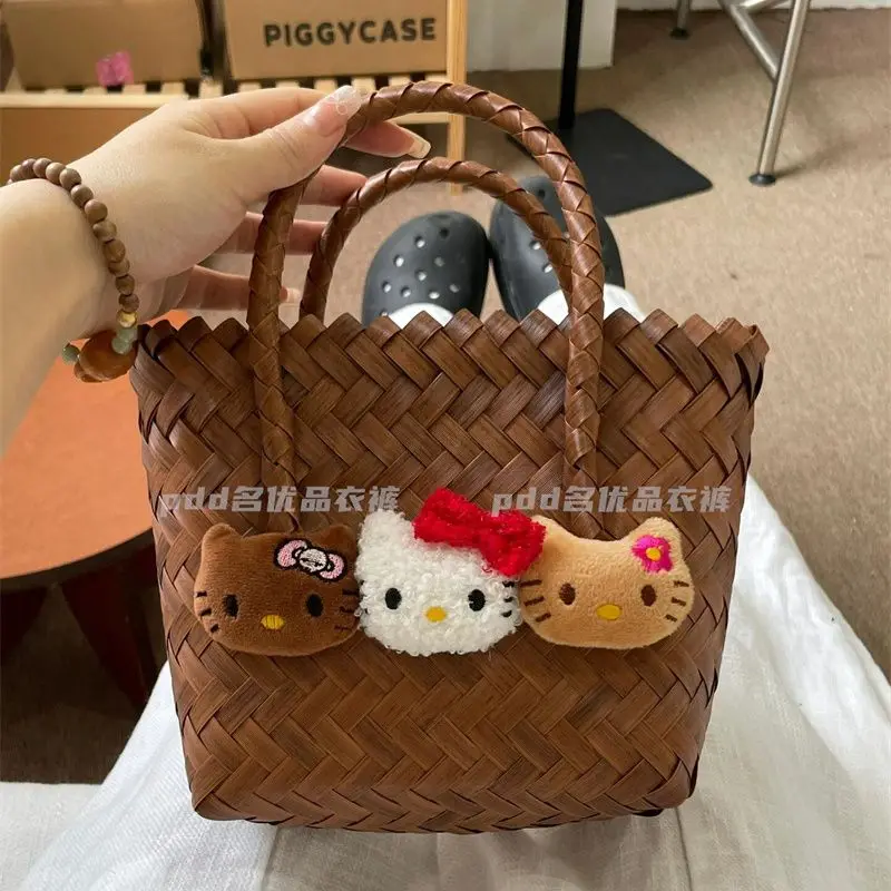 Kawaii Sanrio Hello Kitty Handbag Anime Cute Cartoon Handmade Large Capacity and Versatile Anti Rattan Woven Bag Creative Gift
Kawaii Sanrio Hello Kitty Handbag Anime Cute Cartoon Handmade Large Capacity and Versatile Anti Rattan Woven Bag Creative Gift