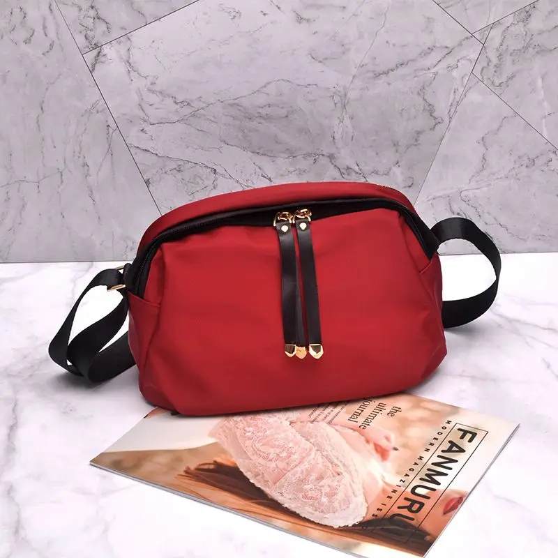 Oxford Cloth Crossbody Bag Female Packet New Style Mini - Waterproof Mobile Phone Bag Simple All-match Fallow Women's Bag
Oxford Cloth Crossbody Bag Female Packet New Style Mini - Waterproof Mobile Phone Bag Simple All-match Fallow Women's Bag