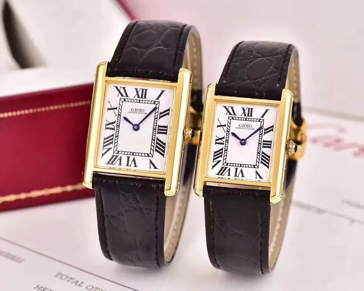Luxury New Quartz Watch for Women Lady Stainless Steel Gold White Rome Dial Brown Black Leather Watches
Luxury New Quartz Watch for Women Lady Stainless Steel Gold White Rome Dial Brown Black Leather Watches