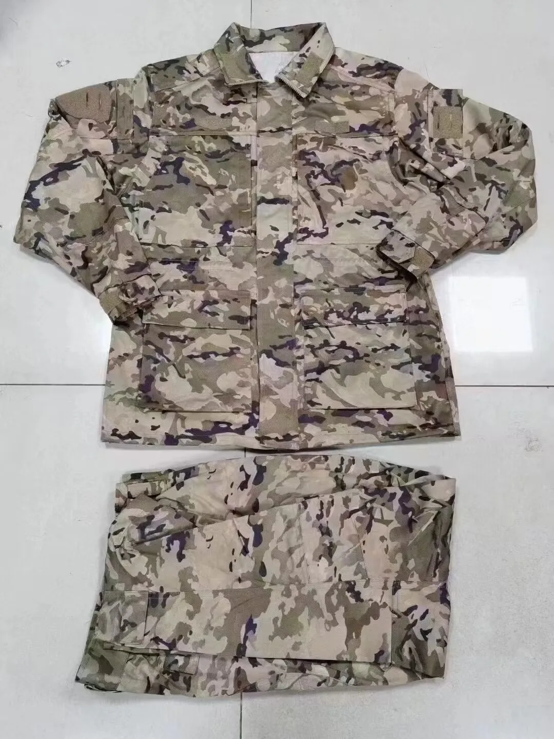 

Chinese 21 New Jungle Camouflage Suit Men Outdoor Desert Starry