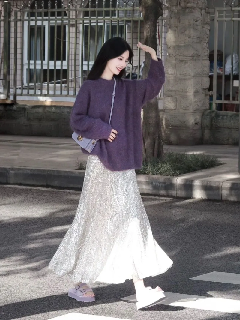 Korean Gentle Set Women Soft Glutinous Purple O-neck Sweater Shiny Skirt Solid Temperament Sweet Loose Winter Lady Two-piece Set
Korean Gentle Set Women Soft Glutinous Purple O-neck Sweater Shiny Skirt Solid Temperament Sweet Loose Winter Lady Two-piece Set