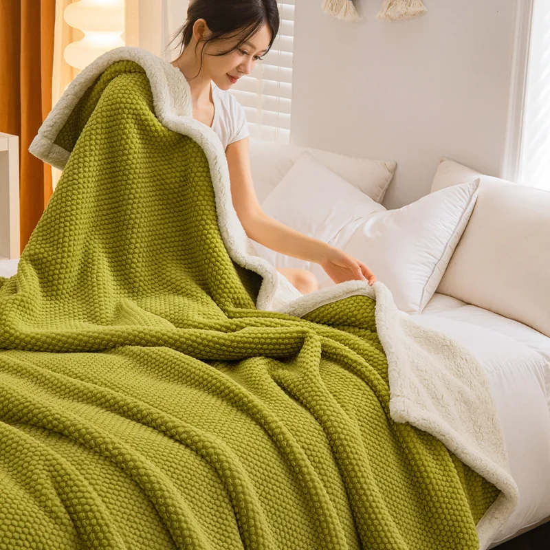 Winter Plush Blanket for Adults Kids Home Fluffy Bed Blankets Coral Fleece Throw Blanket Sofa Cover Bedspread on The Bed Home
Winter Plush Blanket for Adults Kids Home Fluffy Bed Blankets Coral Fleece Throw Blanket Sofa Cover Bedspread on The Bed Home