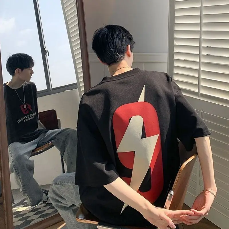 Short sleeved T-shirt men summer Korean fashion brand loose round neck t shirt trendy Harajuku design pure cotton top T-shirt
Short sleeved T-shirt men summer Korean fashion brand loose round neck t shirt trendy Harajuku design pure cotton top T-shirt