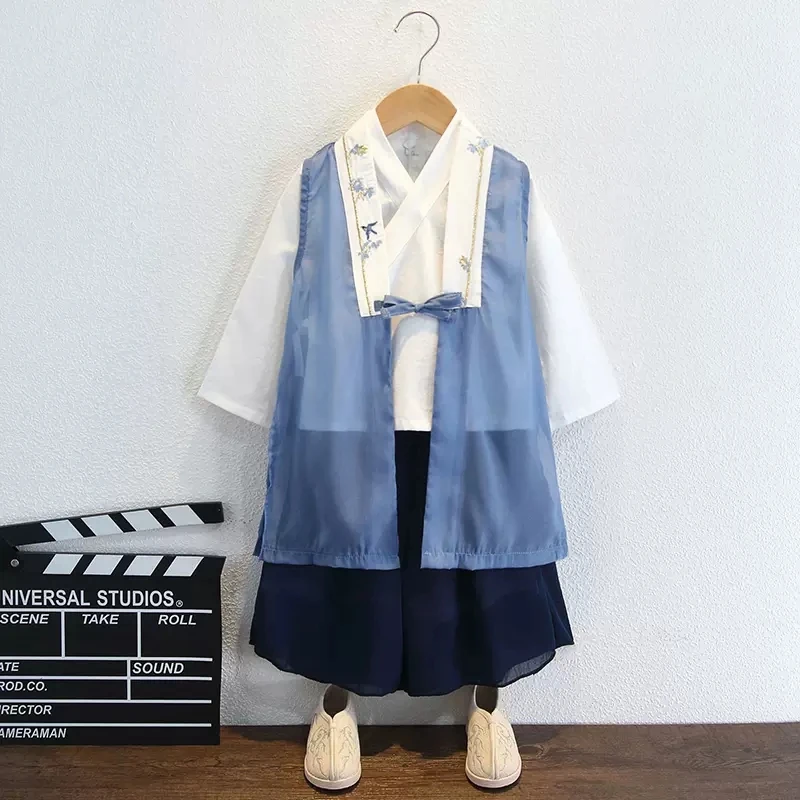 Новый костюм Тан для мальчиков в китайском стиле Hanbok на весну и осень 2022 года, праздничный костюм для мальчиков на середину осени
Новый костюм Тан для мальчиков в китайском стиле Hanbok на весну и осень 2022 года, праздничный костюм для мальчиков на середину осени
