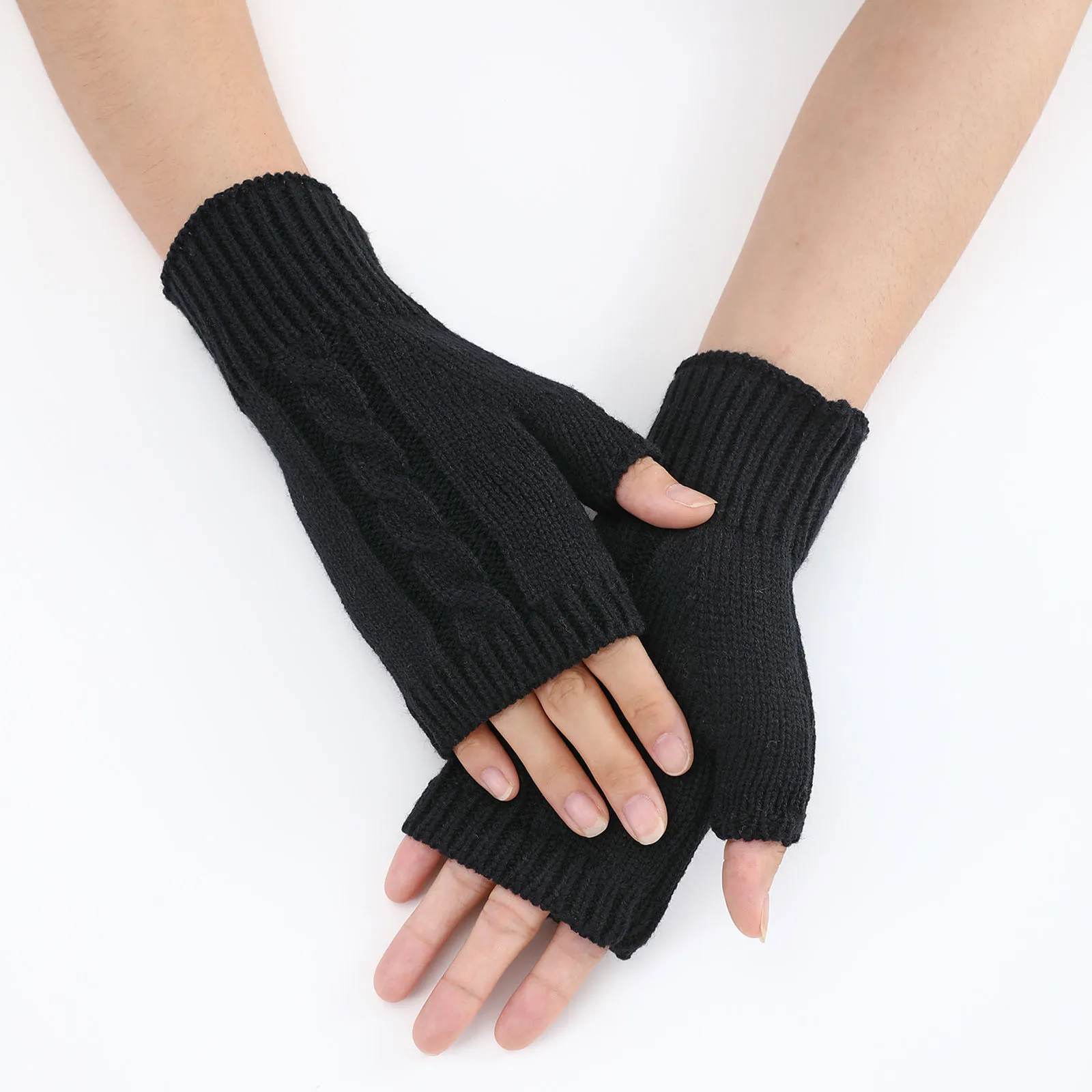 Women's Autumn Winter Solid Color Unisex 8 Shaped Cable Knit Cycling Bicycle Bike Ski Outdoor Camping Hiking Motorcycle Mittens
Women's Autumn Winter Solid Color Unisex 8 Shaped Cable Knit Cycling Bicycle Bike Ski Outdoor Camping Hiking Motorcycle Mittens
