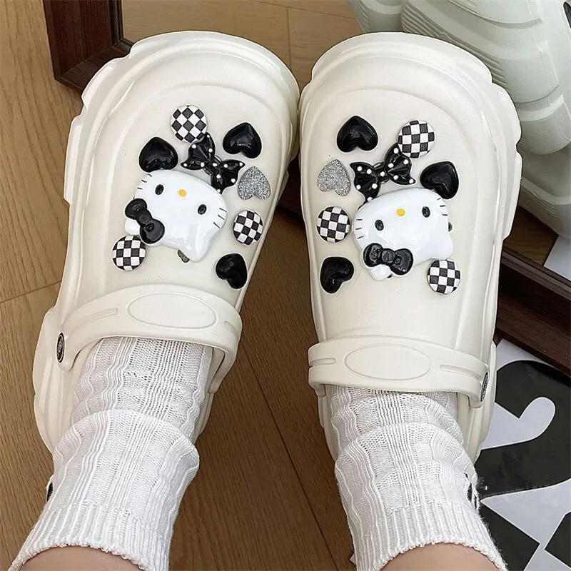 

New Sanrio Hello Kitty Slippers Buckle Set Anime Kuromi Cinnamoroll Hello Kitty Melody Cartoon Diy Combiation Girl Gift