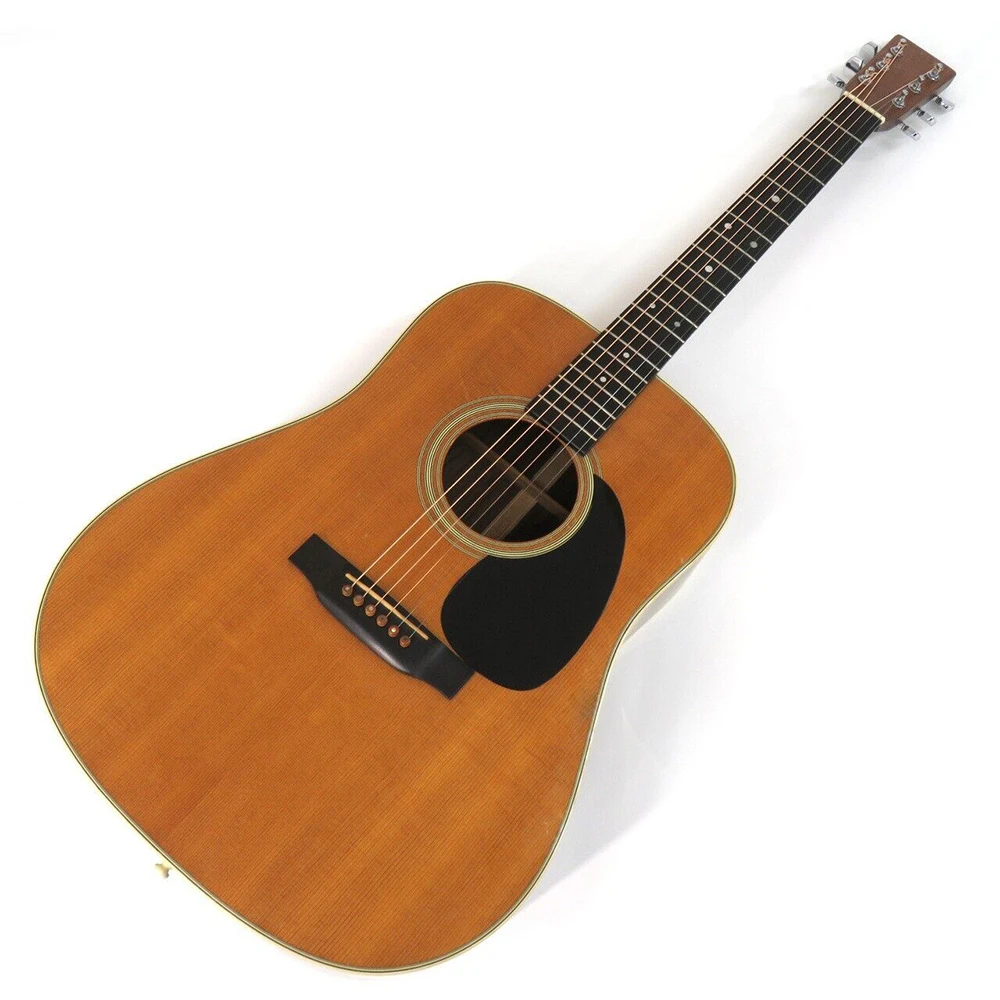 

Аналогичная акустической гитаре, как на фото, электрическая акустическая гитара
