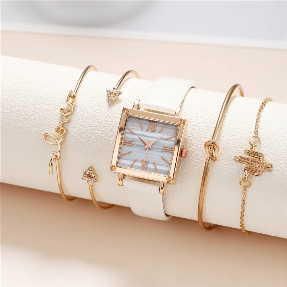 Fashion Simple Temperament Ladies Belt Watch Square Striped Face Quartz Roman Text Pu Belt Watch Ladies Two Pieces
Fashion Simple Temperament Ladies Belt Watch Square Striped Face Quartz Roman Text Pu Belt Watch Ladies Two Pieces