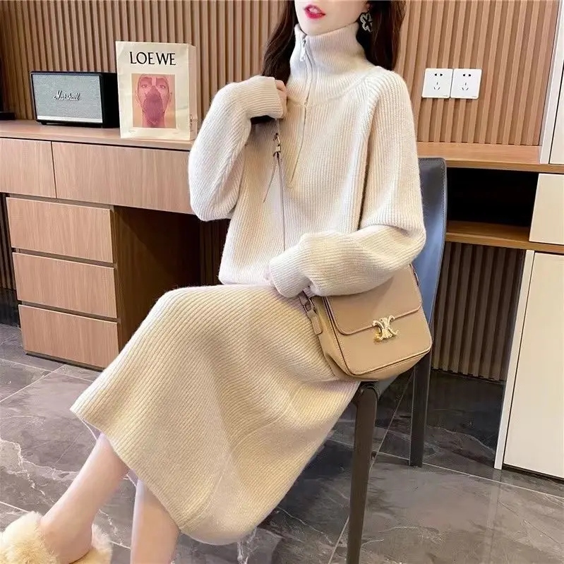 Women Vintage half zipper Long Sleeve Long Sweater Turtleneck Knitted Dress Maxi Dress Winter Fall Long Knitting Dress for Girl
Women Vintage half zipper Long Sleeve Long Sweater Turtleneck Knitted Dress Maxi Dress Winter Fall Long Knitting Dress for Girl