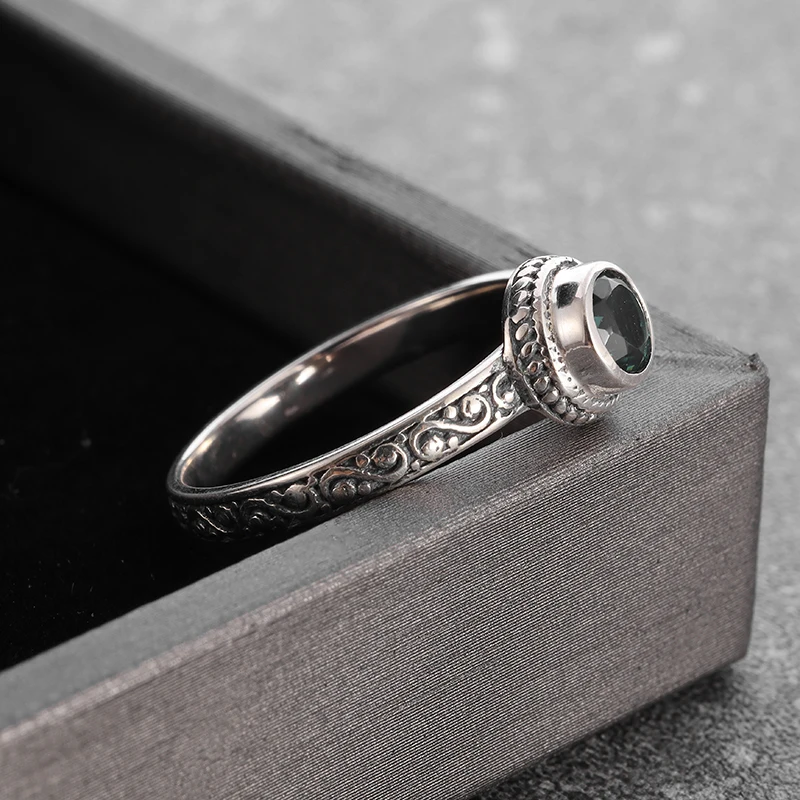 Bague vintage exquise pour femme, breloque simple, fête de banquet, anniversaire, cadeau de travailleurs, vert Zcomprend 5