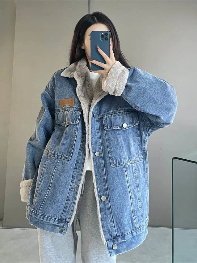 2023 Blue Sheepskin Denim Jacket Women's Winter Harbor Wind Retro Design Sense Niche Loose Jacket Thickened Coat Tide
2023 Blue Sheepskin Denim Jacket Women's Winter Harbor Wind Retro Design Sense Niche Loose Jacket Thickened Coat Tide