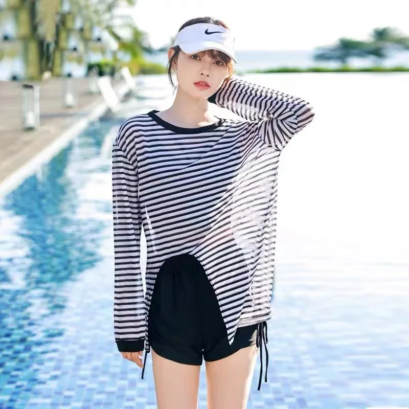 Women's Minimalist Swimsuit Three Piece Set With Asymmetrical Stripes Long Sleeved Sun Protection Hot Spring Split Swimwear
Women's Minimalist Swimsuit Three Piece Set With Asymmetrical Stripes Long Sleeved Sun Protection Hot Spring Split Swimwear