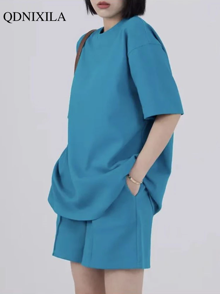 2022 Summer Cotton Simple Casual Women's Shorts Sets Loose O-Neck Short Sleeve T-Shirt Knitted Sweater Sports Shorts 2 Piece Set
2022 Summer Cotton Simple Casual Women's Shorts Sets Loose O-Neck Short Sleeve T-Shirt Knitted Sweater Sports Shorts 2 Piece Set