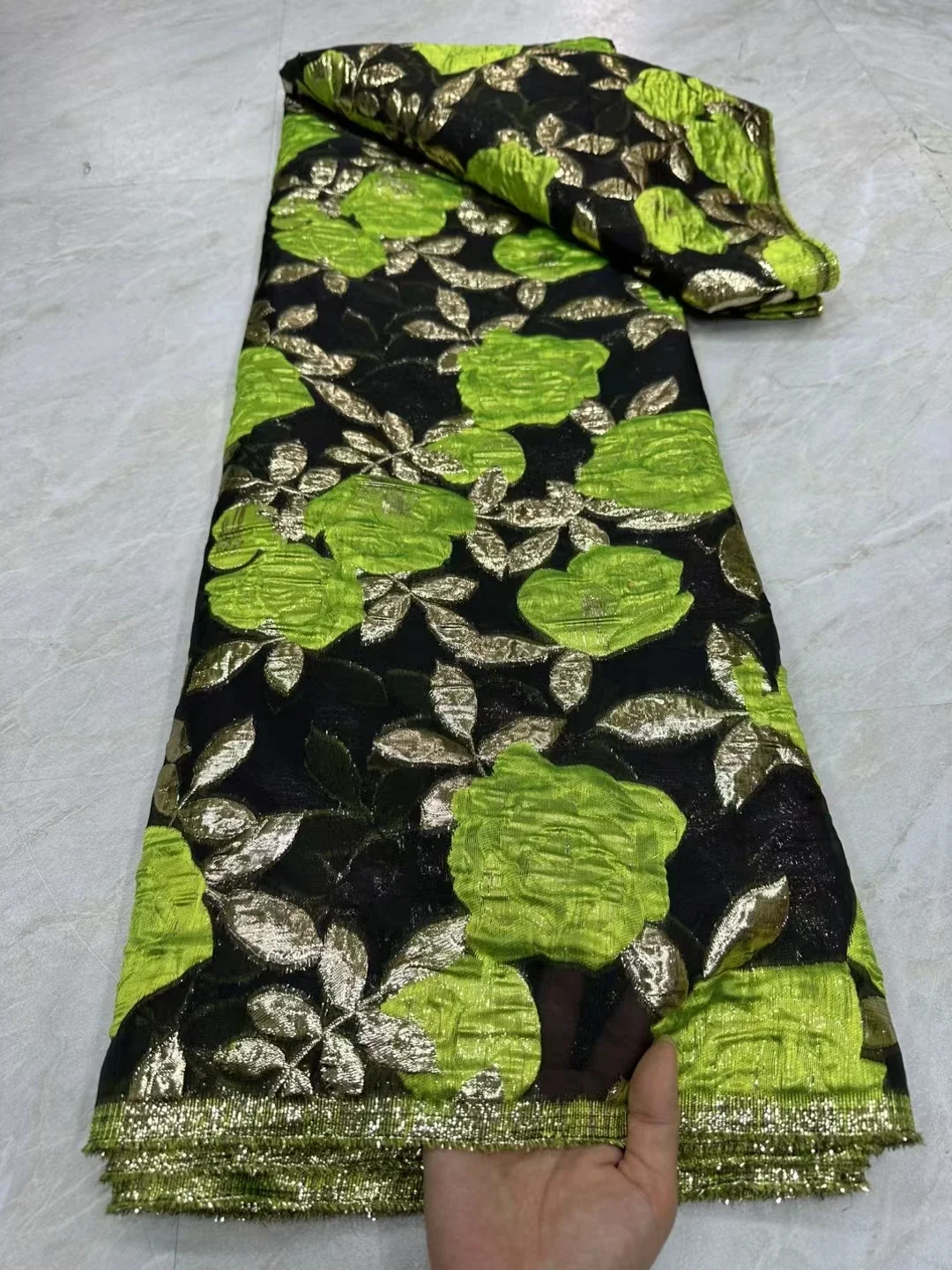 2024 High Quality Gilding Brocade Jacquard African Lace Fabric French Nigerian Organza Voile Lace Fabric For Party Dress PCW2403
2024 High Quality Gilding Brocade Jacquard African Lace Fabric French Nigerian Organza Voile Lace Fabric For Party Dress PCW2403