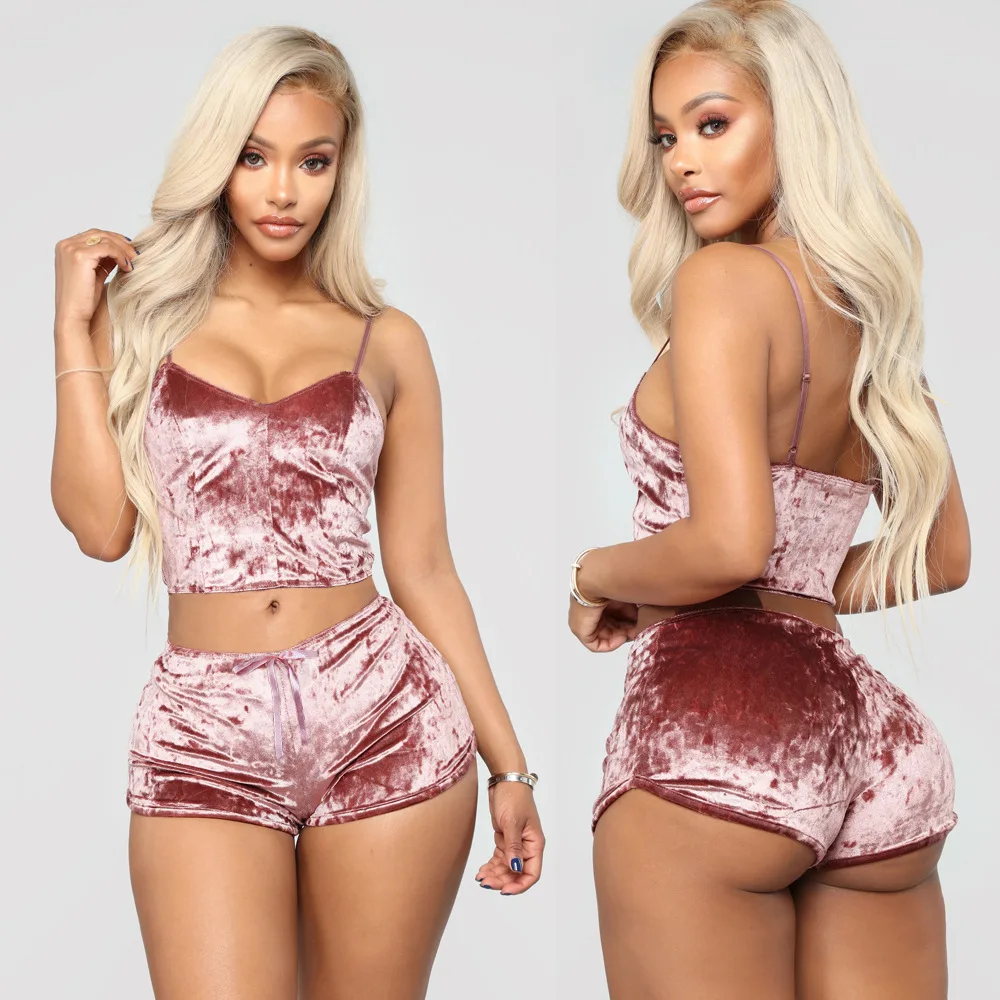 2 Pieces Pyjamas Women Solid Soft Sexy Nightwear Suit Velvet Lingerie Set Pleated Sleepwear Sets Strap Women Top+Loose Shorts
2 Pieces Pyjamas Women Solid Soft Sexy Nightwear Suit Velvet Lingerie Set Pleated Sleepwear Sets Strap Women Top+Loose Shorts