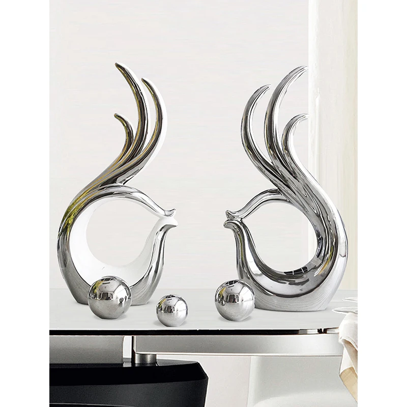 Modern Silver White Ceramic Figurine Creative Handmade Plating Abstract Crafts Statue home decoration items Wedding gifts
Modern Silver White Ceramic Figurine Creative Handmade Plating Abstract Crafts Statue home decoration items Wedding gifts