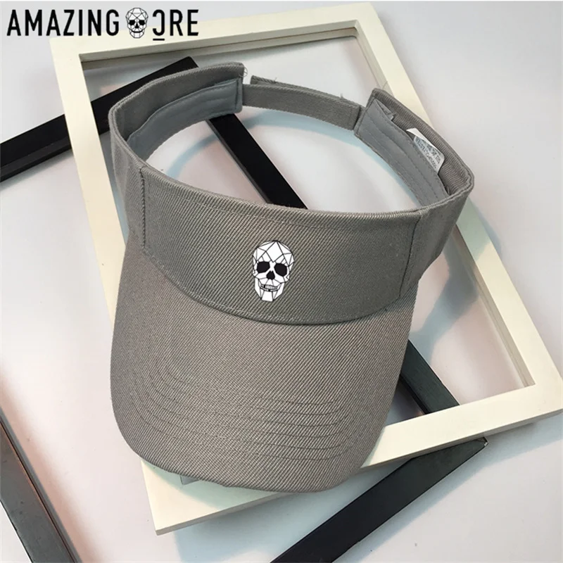 Летняя новая Спортивная Кепка универсальная Повседневная Регулируемая дышащая Солнцезащитная козырек модная Мужская и Женская бейсбольная кепка для улицы
Летняя новая Спортивная Кепка универсальная Повседневная Регулируемая дышащая Солнцезащитная козырек модная Мужская и Женская бейсбольная кепка для улицы