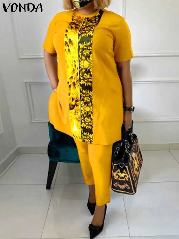 Брючный костюм VONDA женский с круглым вырезом, винтажный Повседневный Топ с коротким рукавом, с богемным принтом, комплект большого размера, лето 2024
Брючный костюм VONDA женский с круглым вырезом, винтажный Повседневный Топ с коротким рукавом, с богемным принтом, комплект большого размера, лето 2024