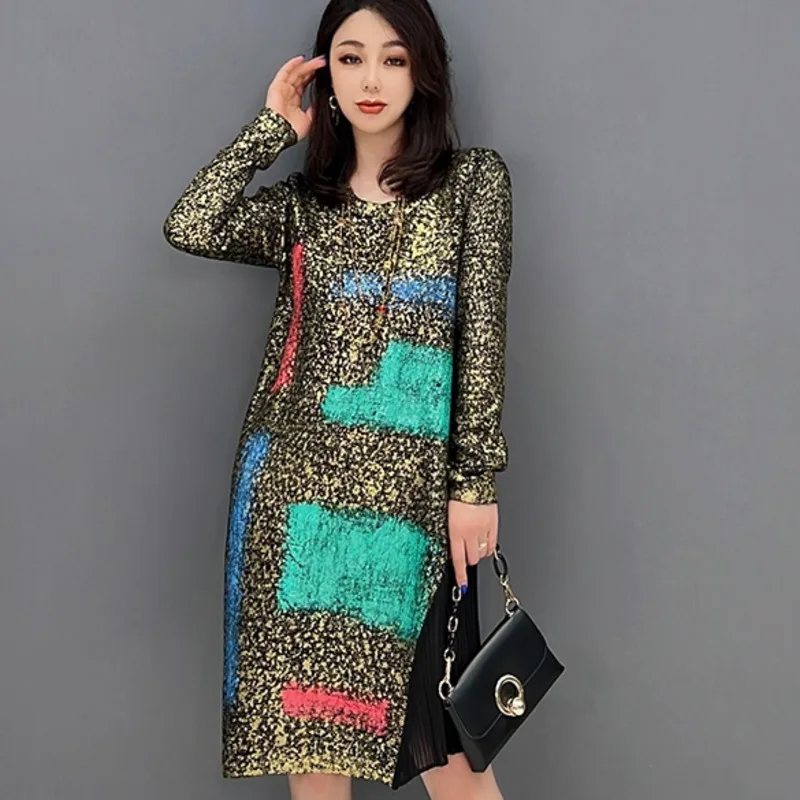 Women Long Sleeves Crew Neck Dress
Women Long Sleeves Crew Neck Dress