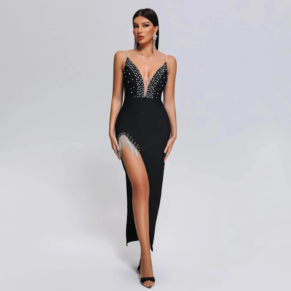 2024 Custom Made Black Long Evening Dress Exquisite Beading Crystals Straight Spaghetti Straps Women Formal Gowns For Prom
2024 Custom Made Black Long Evening Dress Exquisite Beading Crystals Straight Spaghetti Straps Women Formal Gowns For Prom