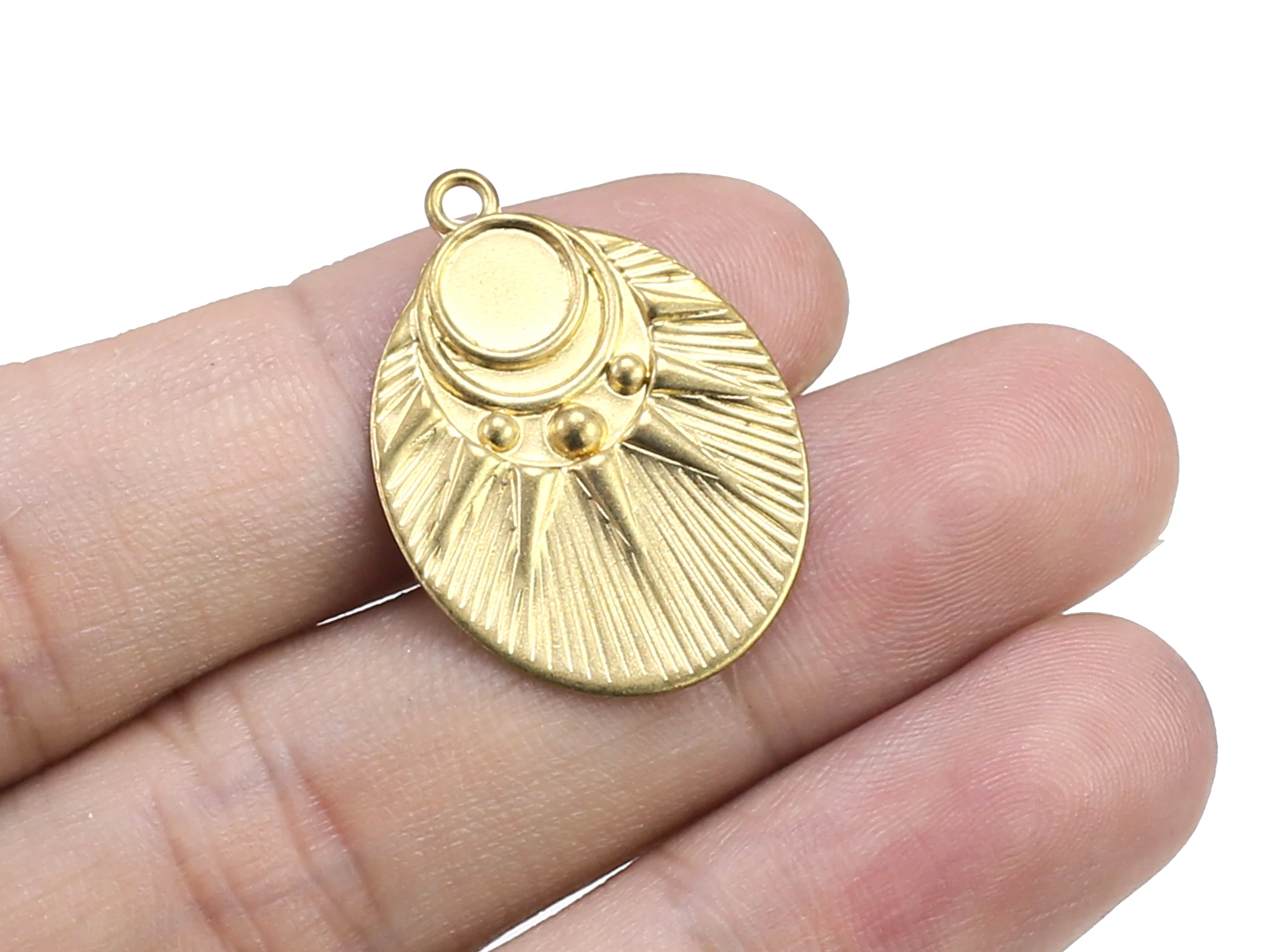 

10pcs Oval Fringe Earring Charm, Sun Moon Brass Charms, Earring Findings, 27.5x20mm, Necklace Pendant, Jewelry Making - R1528