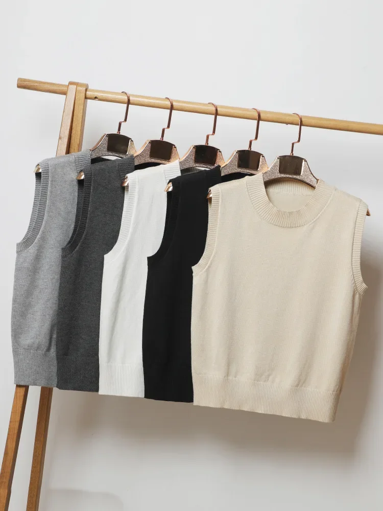 Female Vest Clothing Blouse Preppy Style Aesthetic Sweater Sweaters Pullover Women Women's Warm Korean Padded Woman Knitted
Female Vest Clothing Blouse Preppy Style Aesthetic Sweater Sweaters Pullover Women Women's Warm Korean Padded Woman Knitted
