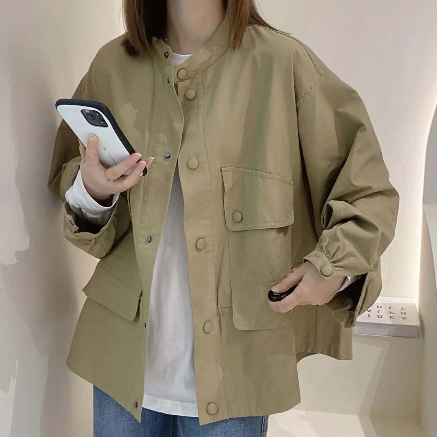 2022 Spring And Autumn Wear New Stand Collar Casual Workwear Coat Women's Spring And Autumn Loose Coat Top
2022 Spring And Autumn Wear New Stand Collar Casual Workwear Coat Women's Spring And Autumn Loose Coat Top