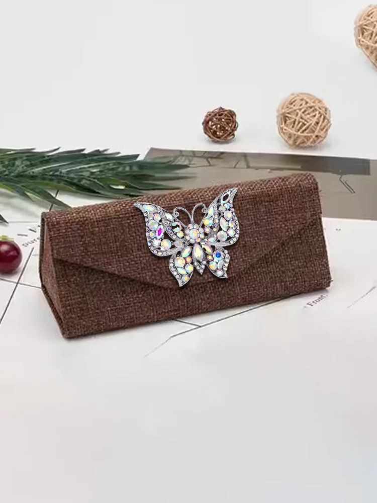 Women's Anti-Stress Cotton Linen Eyewear Case: Detachable Triangular Decorative Detail Decor, Pearl & Crystal
Women's Anti-Stress Cotton Linen Eyewear Case: Detachable Triangular Decorative Detail Decor, Pearl & Crystal