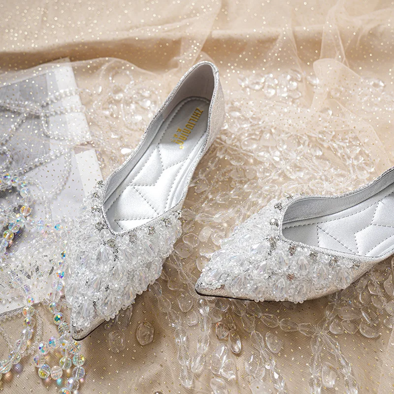 Повседневная женская обувь с украшением из жемчуга, подходящая ко всему женская обувь на платформе с заостренным носком и бусинами, новое платье
Повседневная женская обувь с украшением из жемчуга, подходящая ко всему женская обувь на платформе с заостренным носком и бусинами, новое платье