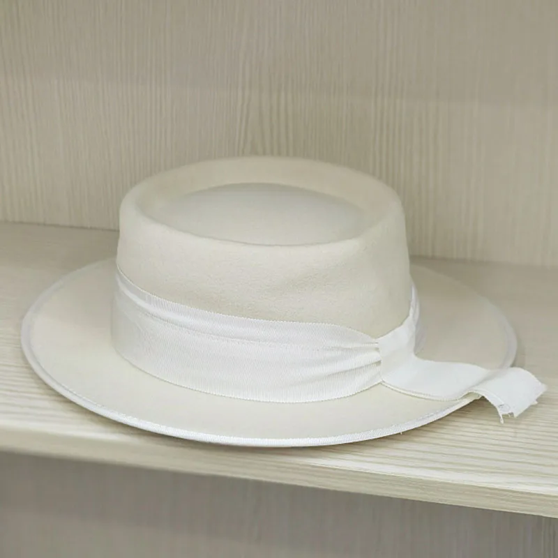 Широкая Женская Зимняя шерстяная шляпа, Длинная шерстяная фетровая шляпа с ленточным ремешком, с жесткими полями, свадебные Дерби, церковные шляпы, женская шляпа для вождения
Широкая Женская Зимняя шерстяная шляпа, Длинная шерстяная фетровая шляпа с ленточным ремешком, с жесткими полями, свадебные Дерби, церковные шляпы, женская шляпа для вождения