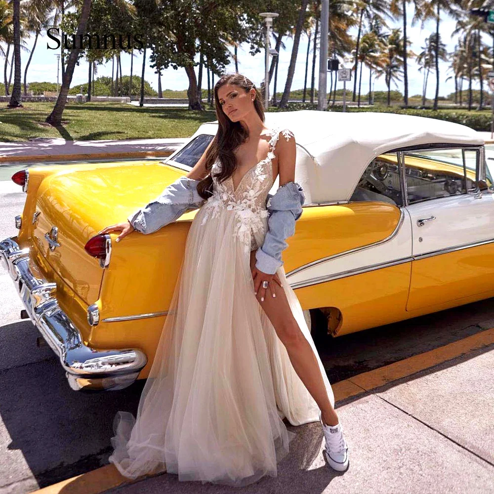 Свадебные платья Sumnus в стиле бохо на бретелях-спагетти, сексуальные платья с V-образным вырезом и высоким разрезом, мягкие тюлевые платья невесты с аппликацией, индивидуальное платье 
Свадебные платья Sumnus в стиле бохо на бретелях-спагетти, сексуальные платья с V-образным вырезом и высоким разрезом, мягкие тюлевые платья невесты с аппликацией, индивидуальное платье