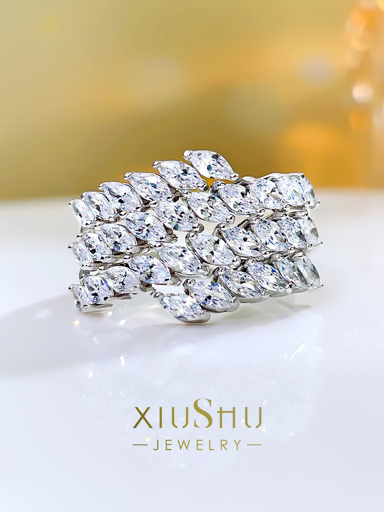 

Fashionable and luxurious, versatile 925 silver row diamond ring set with high carbon diamonds, niche design, daily personality