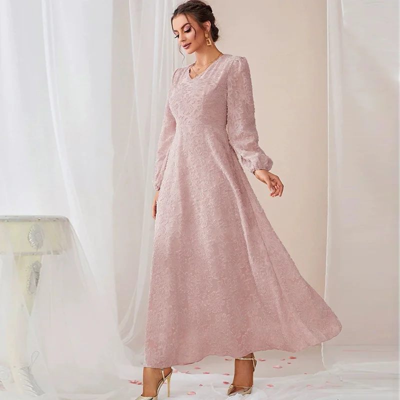Hot V-neck Long Sleeve Pearl Waist Dark Pattern A-line Elegant Long Dress Robe Elegant and Pretty Women's Dresses
Hot V-neck Long Sleeve Pearl Waist Dark Pattern A-line Elegant Long Dress Robe Elegant and Pretty Women's Dresses