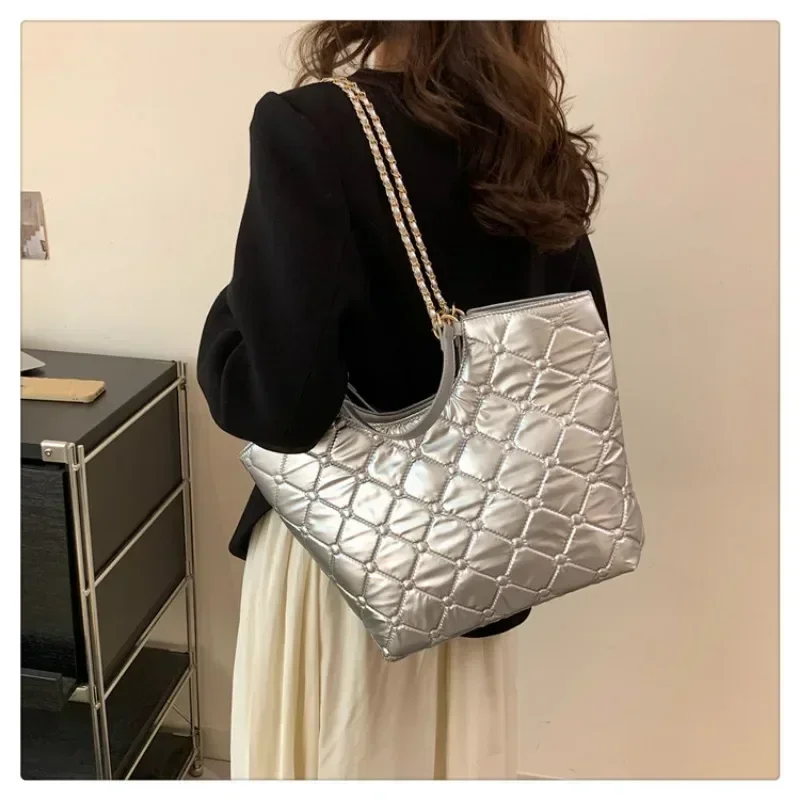 Retro Diamond Check Bags for Women Luxury Chain Shoulder Bags Large Capacity Tote Bags Shopping Bags Female Designer Handbags
Retro Diamond Check Bags for Women Luxury Chain Shoulder Bags Large Capacity Tote Bags Shopping Bags Female Designer Handbags