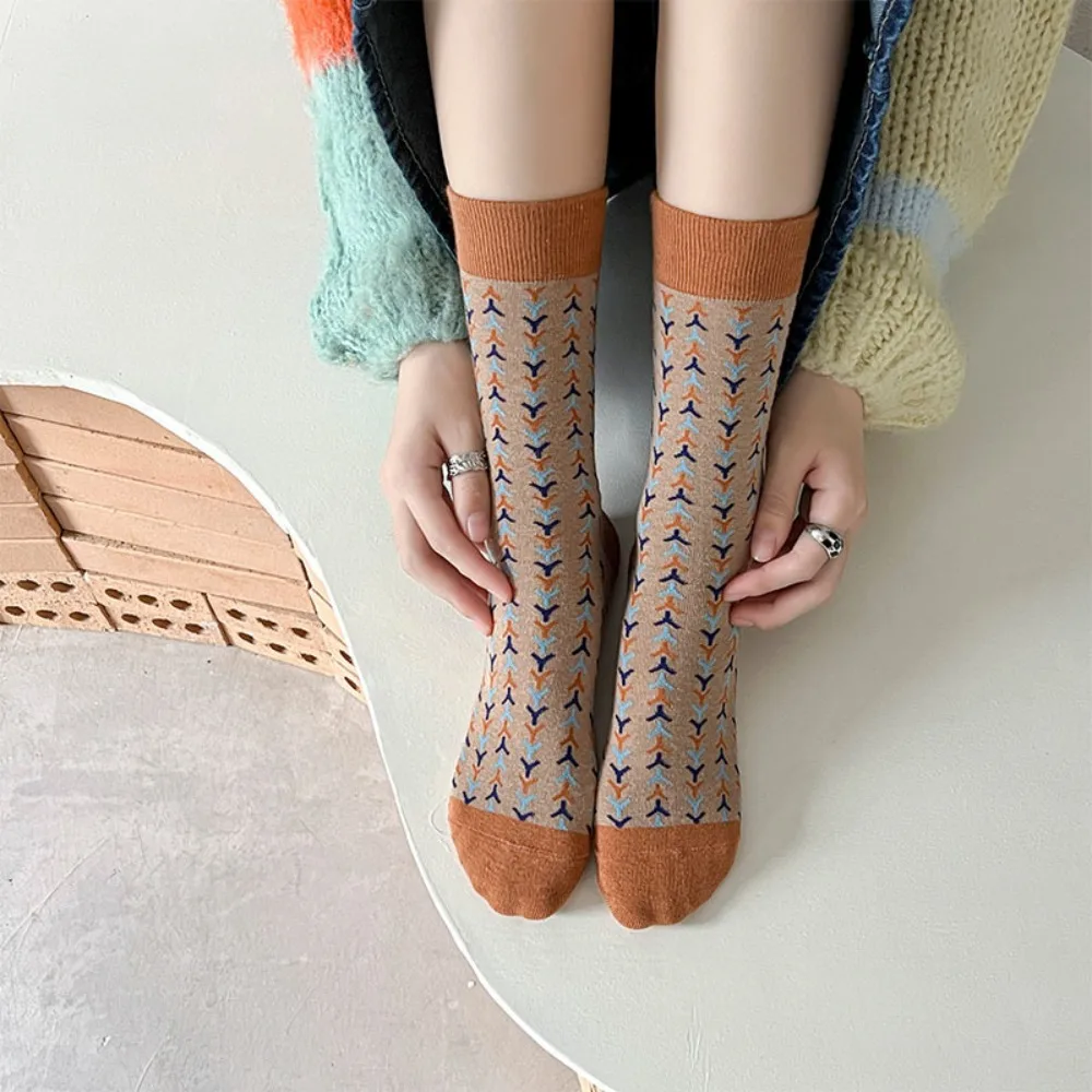 Winter Autumn Thick Cotton Colorblocking Streetwear Korean Style Socks Girls Socks Middle Tube Hosiery College Style Hosiery
Winter Autumn Thick Cotton Colorblocking Streetwear Korean Style Socks Girls Socks Middle Tube Hosiery College Style Hosiery