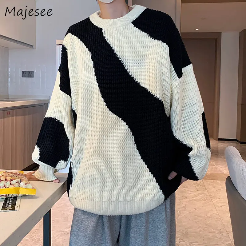 Casual Sweater Pullovers Men Winter Students Chic Patchwork Japanese Ulzzang All-match Round Neck Fashion Baggy Basic Streetwear
Casual Sweater Pullovers Men Winter Students Chic Patchwork Japanese Ulzzang All-match Round Neck Fashion Baggy Basic Streetwear