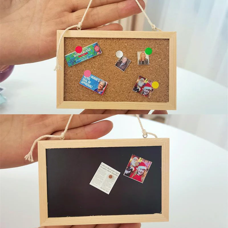 1Set 1:6 Dollhouse Miniature Message Board Model Double-sided Available Dolls House Furniture Model Living Scene Decor Toy
1Set 1:6 Dollhouse Miniature Message Board Model Double-sided Available Dolls House Furniture Model Living Scene Decor Toy