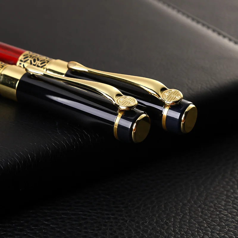 Красная металлическая ручка для подписи из сандалового дерева, подарок в китайском стиле, производитель офисных нейтральных ручек, новая ручка Baozhu, канцелярские принадлежности 
Красная металлическая ручка для подписи из сандалового дерева, подарок в китайском стиле, производитель офисных нейтральных ручек, новая ручка Baozhu, канцелярские принадлежности