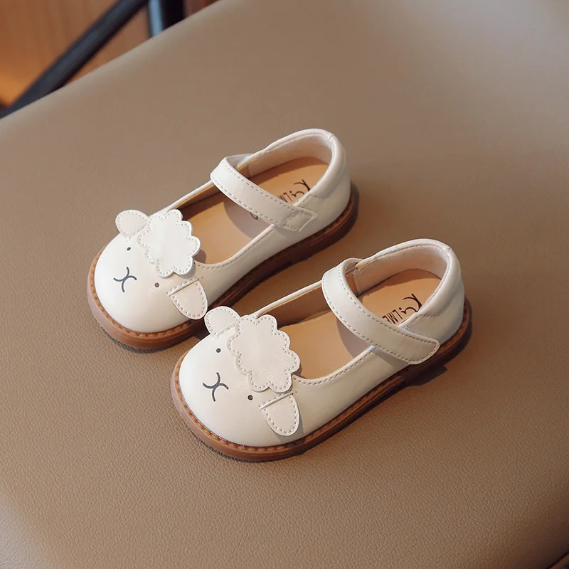 Girls' Shoes Leather Shoes 23 Autumn Soft Sole Children's Shoe for Girl Anti Slip Cute Baby Shoes Cartoon Kid Shoes zapatos niña
Girls' Shoes Leather Shoes 23 Autumn Soft Sole Children's Shoe for Girl Anti Slip Cute Baby Shoes Cartoon Kid Shoes zapatos niña