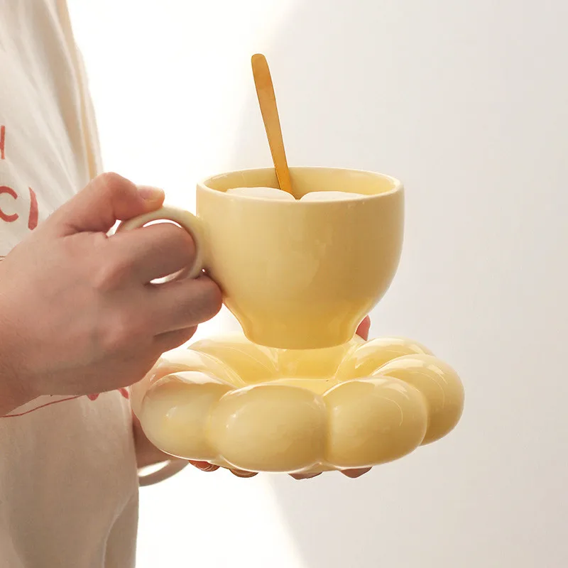 

Ceramic Mugs Coffee Cup INS Sunflower Mug Thickened Saucer Gift Box Set Creative Afternoon Tea Birthday Wedding Korean Cute Dish
