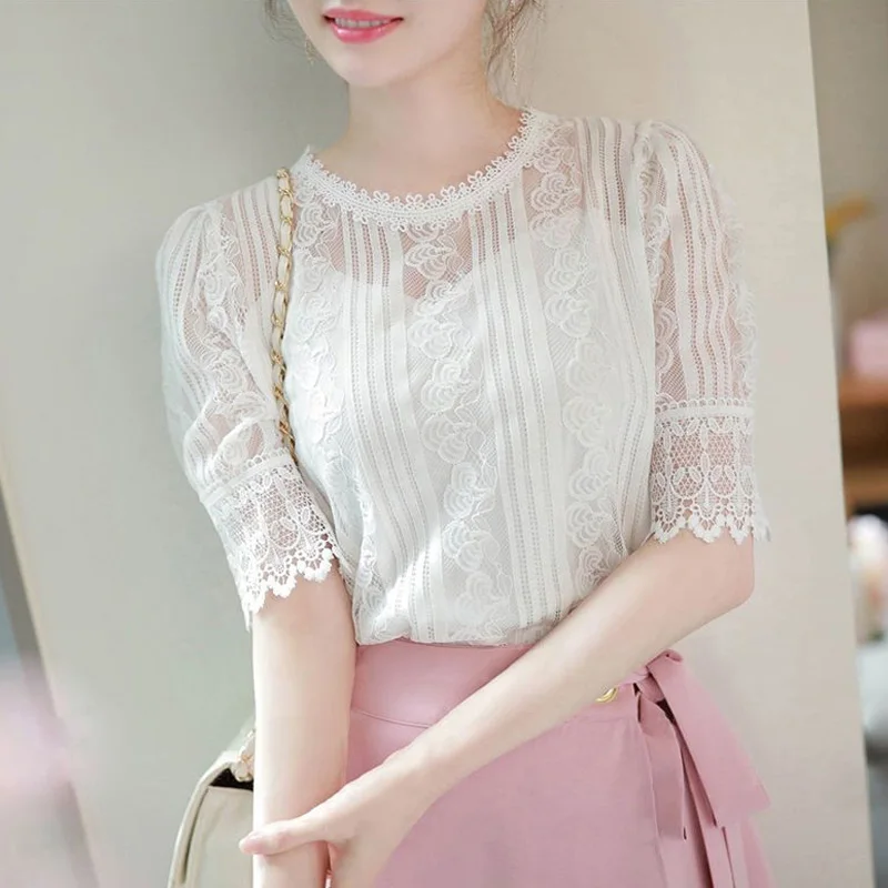 

2023 New Summer Commuter Simple Lace Short Sleeve Hollow Out Round Neck Westernized Solid Color Casual Loose Women's Shirt