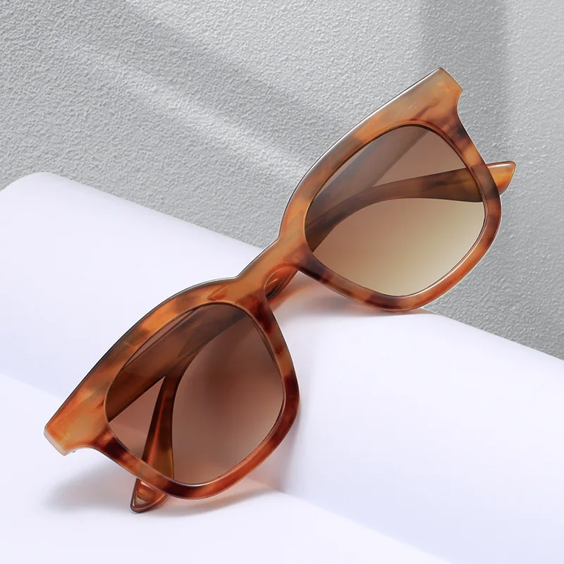 New Arrival Classic Fashion Sunglasses Color of Personality Ladies With Quality Sun Protection Men Decorative Uv400 Sun Glasses
New Arrival Classic Fashion Sunglasses Color of Personality Ladies With Quality Sun Protection Men Decorative Uv400 Sun Glasses