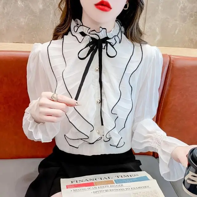 Fashion Print Pathwork Chiffon Blouses Women Elegant Lapel Lantern Sleeve Shirt Tops Ladies Loose Buttons Office Blouse V128
Fashion Print Pathwork Chiffon Blouses Women Elegant Lapel Lantern Sleeve Shirt Tops Ladies Loose Buttons Office Blouse V128