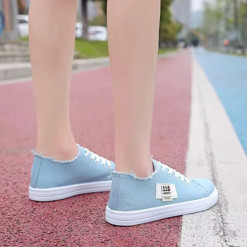 أحذية قماشية متعددة الاستخدامات للسيدات أحذية مريحة غير رسمية جديدة أحذية رياضية بيضاء مسطحة خفيفة الوزن أحذية رياضية نسائية Zapatos Mujer أحذية قماشية متعددة الاستخدامات للسيدات أحذية مريحة غير رسمية جديدة أحذية رياضية بيضاء مسطحة خفيفة الوزن أحذية رياضية نسائية Zapatos Mujer